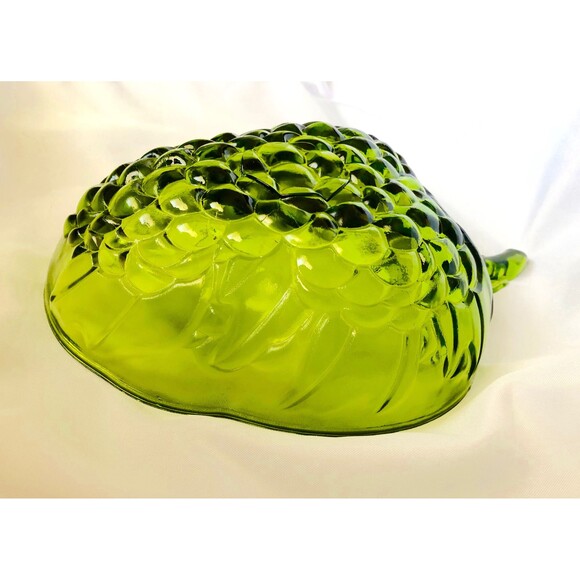 VINTAGE INDIANA GLASS Salad/Serving Bowl, Strawberry Shaped, GORGEOUS - Picture 8 of 10